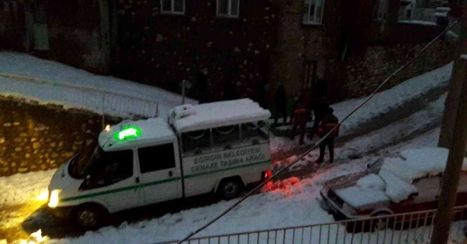 Isparta’da 75 yaşındaki adam evinde ölü bulundu