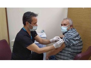 Hatay’da Turkovac aşısı yapılmaya başlandı