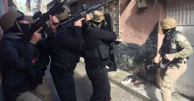 Torbacılara gündüz vakti film gibi operasyon