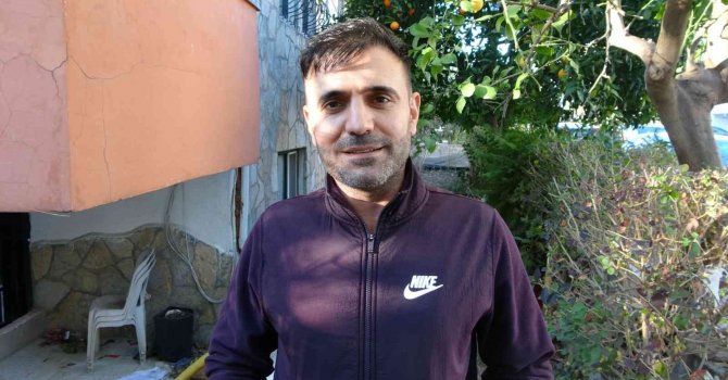 Hurdacı kadın hırsız girdiği bahçeden çalmadığını bırakmadı