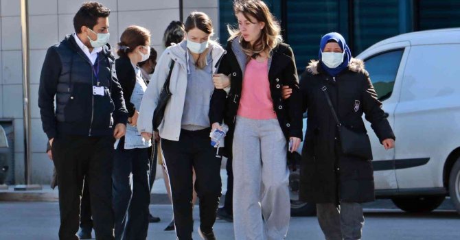 Kadın doğum uzmanı kalbine yenik düştü, eşi ayakta durmakta güçlük çekti