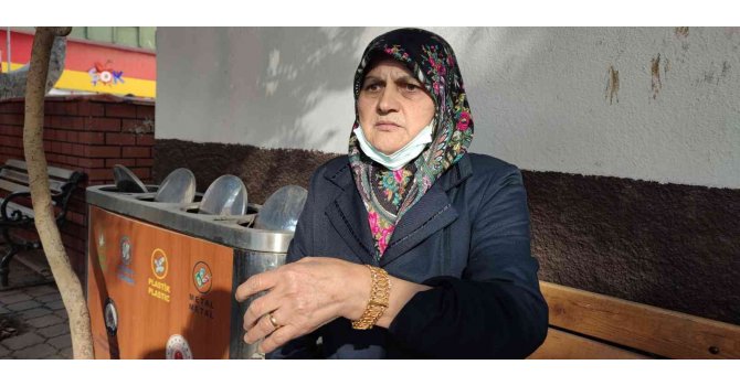 Telefon dolandırıcılarına parasını kaptırıyordu