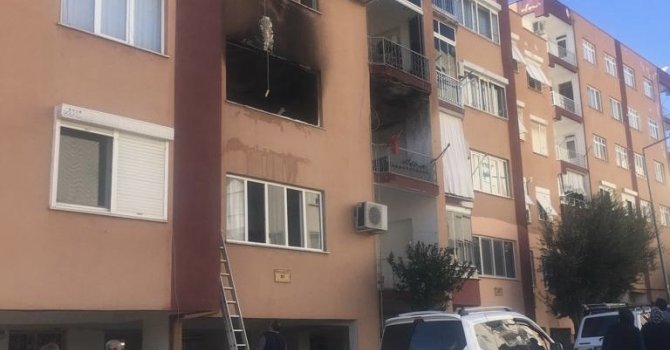 Klimanın sigortası evi yaktı