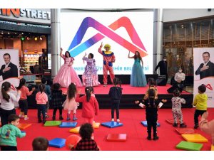 Mersin’de Sevgililer Günü etkinliği