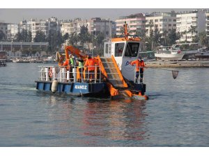 Mersin’de bir yılda denizden çıkan çöp dudak uçuklatıyor