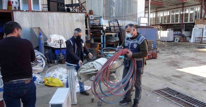 Antalya’da hurdacılara eş zamanlı operasyon