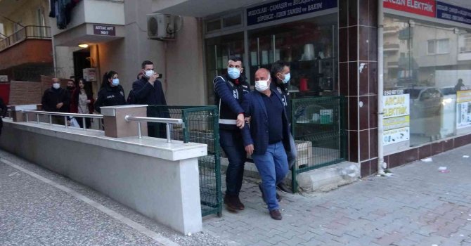 Mersin’de FETÖ operasyonu: 12 gözaltı