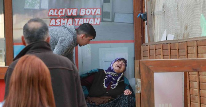 Dekorasyoncu omzuna dayadığı tabancayı ateşledi, anne gözyaşlarına boğuldu