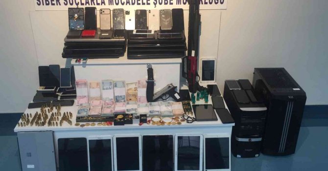 Yasadışı bahisçilerin evinden servet çıktı