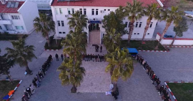 Antalya’da 88 düzensiz göçmen yakalandı