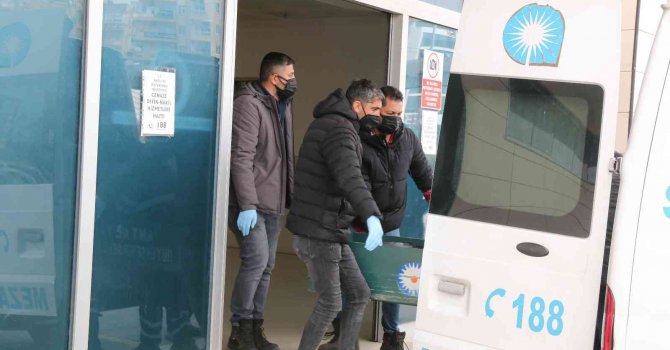 Alkol masasında silahlı saldırıda hayatını kaybeden kişinin cenazesi ailesine teslim edildi