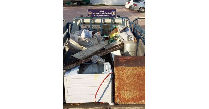 Hatay’da fabrika hırsızları yakalandı