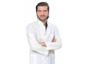 Op. Dr. Alpay: "Riskli gebelikler, anne ve bebeğin hayatını tehdit ediyor"