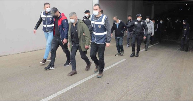 Antalya’da aranan 55 şahıs yakalandı