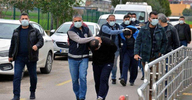150 bin liralık otomobil için öldürüp gömdüler