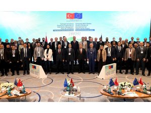 Vali Su: "Mevcut su kaynaklarımızı korumak ve geliştirmek zorundayız"