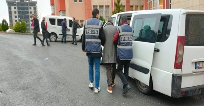 Kahramanmaraş’ta 18 yıl 2 ay hapis cezasıyla aranan hükümlü yakalandı