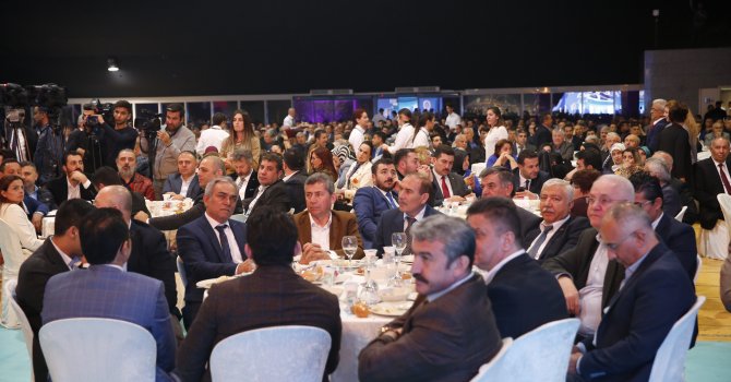 Şampiyonluk kupasını kaldıracağız