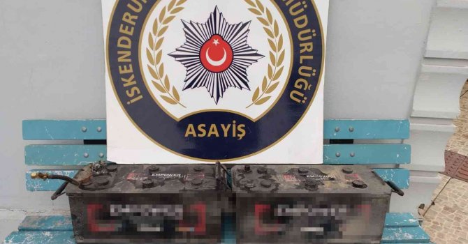 İskenderun’da oto aküsü hırsızlığı şüphelisi 3 kişi tutuklandı