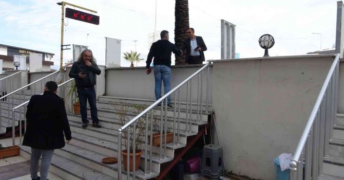 Asansörlü utanç duvarı