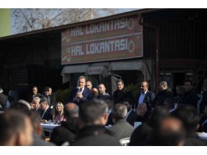 Başkan Seçer: "Hem hallerden anlarız hem de insanın halinden anlarız"