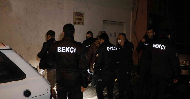 Düğün salonunda başlayan tartışma kanlı bitti: 4 yaralı