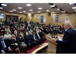 Mersin’de ’Bağımlılıkla mücadelede el ele’ paneli