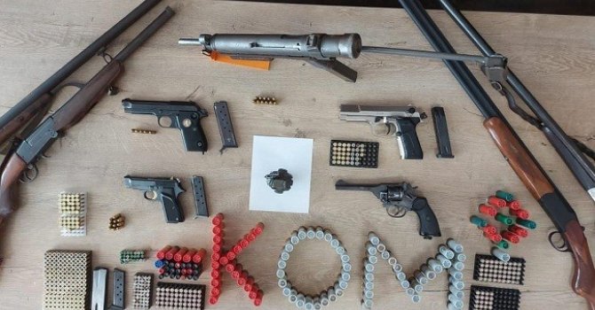 Kahramanmaraş’ta silah tacirlerine operasyon
