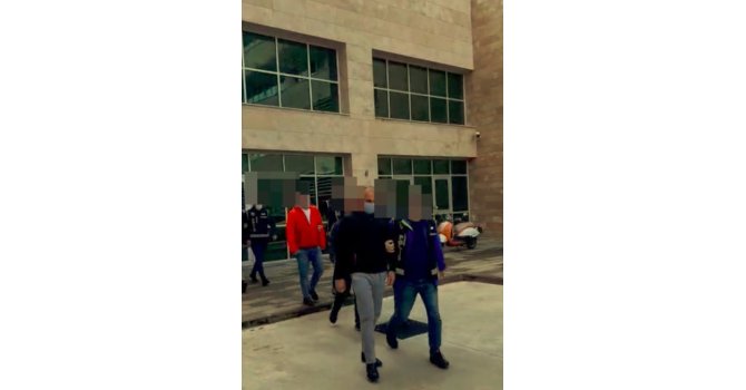 Antalya’da yağma ve tefecilik operasyonu: 11 gözaltı, 5 tutuklama