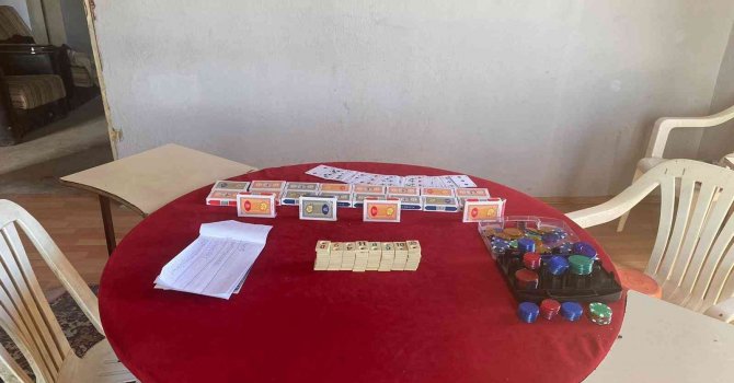 Antalya’da kumar baskınında 12 bin 733 TL para cezası