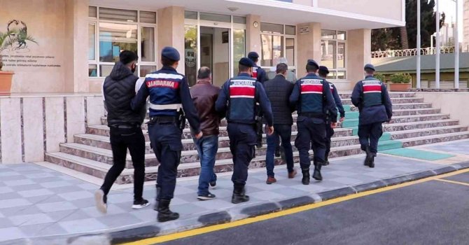 Mersin’de 2 milyon 800 bin uyuşturucu hap ele geçirildi