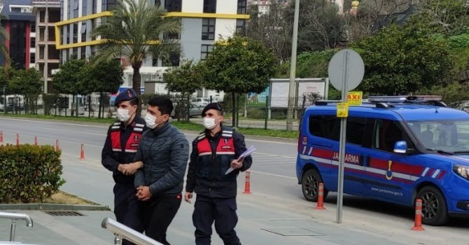 Sitedeki su sayacı ve elektrik sigortalarını çalan şahıs tutuklandı