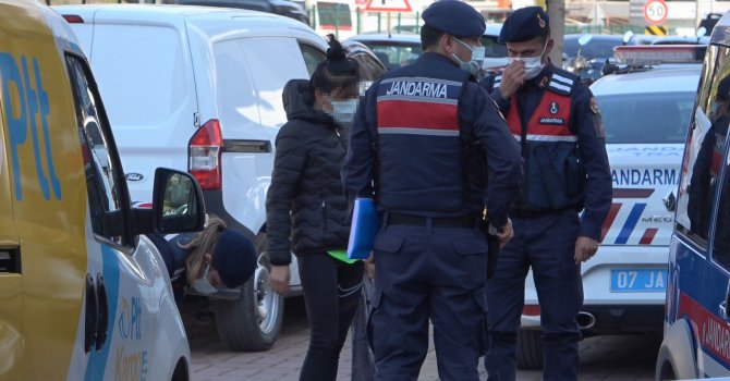 Yabancı uyruklu kadınları fuhşa yönlendiren kadın yakalandı