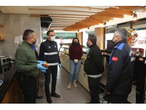 Toroslar zabıtası fırınları denetledi