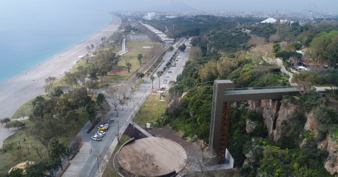 Panoramik asansör  kullanıma açıldı