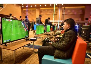 Kepez’de E-SPORFEST başladı