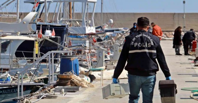 Hollanda vatandaşı yaşlı adam lüks teknesinde ölü bulundu