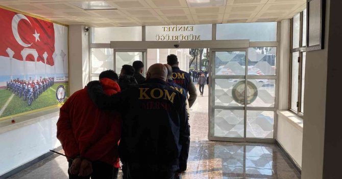 Mersin’de nitelikli yağma operasyonu: 3 tutuklama