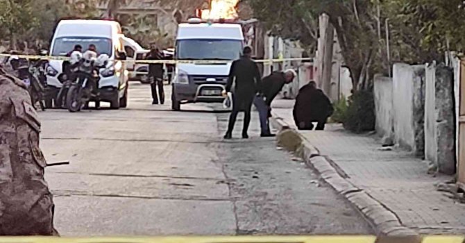 Hatay’da yol kenarına el bombası atılmasıyla ilgili gözaltı sayısı 5’e yükseldi