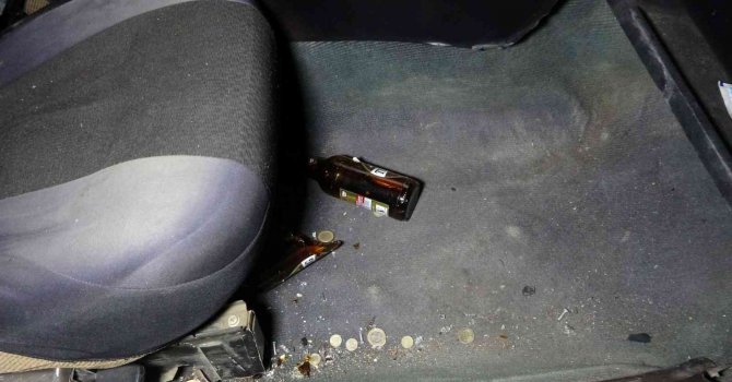 Alkollü araç sürücüsü önündeki araca arkadan çarptı: 2 yaralı