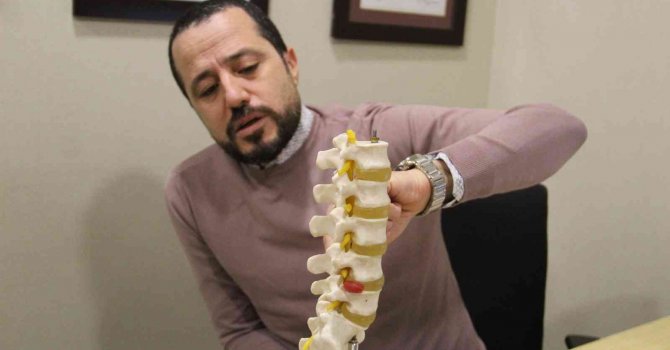 Ameliyat gerektirmeyen bel ağrısına 15 dakikada çözüm