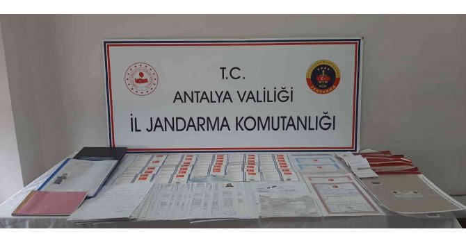 Antalya ve İstanbul’da eş zamanlı ‘tefeci’ operasyonu: 9 gözaltı