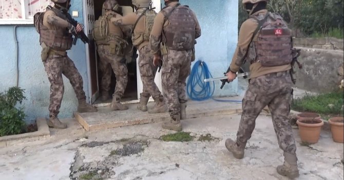 FETÖ operasyonunda gözaltı sayısı 12’ye çıktı