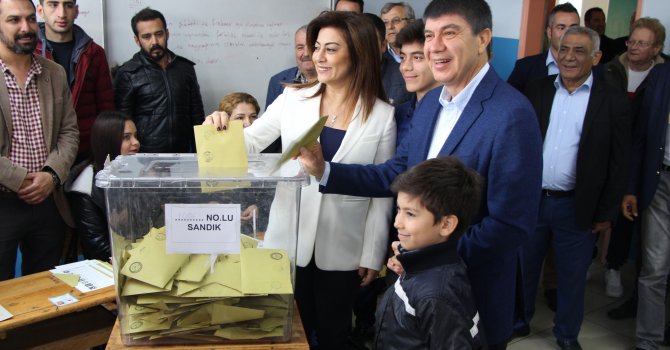 TÜREL AİLESİ OYUNU KULLANDI