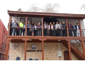 Kozan Kent Konseyi Başkanlığına Tüfekli yeniden seçildi