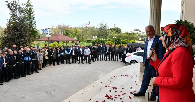 BAŞKAN ŞAHİN’E COŞKULU KARŞILAMA