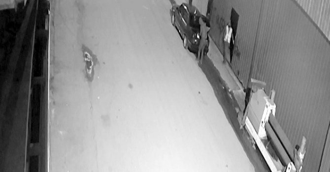 Hırsızlık zanlıları, 310 saatlik kamera görüntüleri izlenerek yakalandı