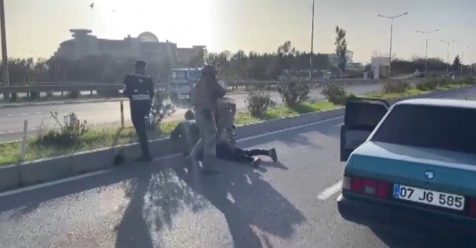 Sahur vakti bir genci öldüren şahsı saklamak isteyen 2 kişi yakalandı