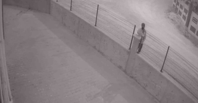 “Kriminal hırsız” polisten kaçamadı