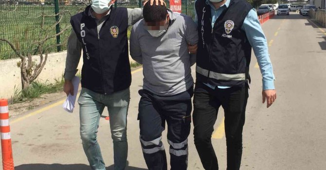 Eşini öldüren zanlı sağlık kontrolünden geçirildi